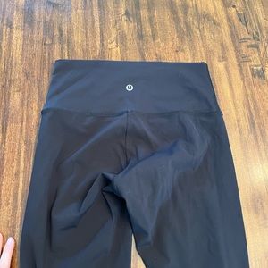Lululemon wunder under 25” size 4- luxtreme